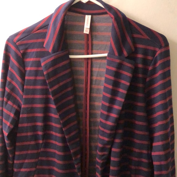Xhilaration blazer/sweater - Picture 2 of 3